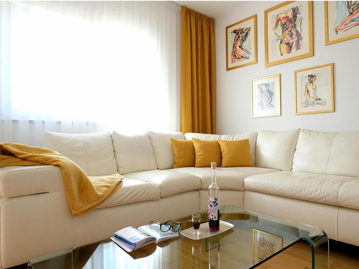 Apartman No 12 Малий Лошинь Екстер'єр фото